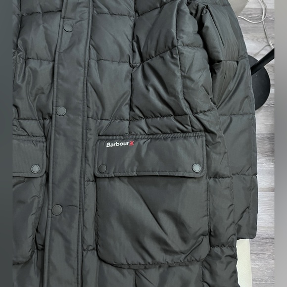 NWT - Barbour Snowfell Quilted Unisex Jacket - Men Size M/Women Size L - Picture 6 of 13